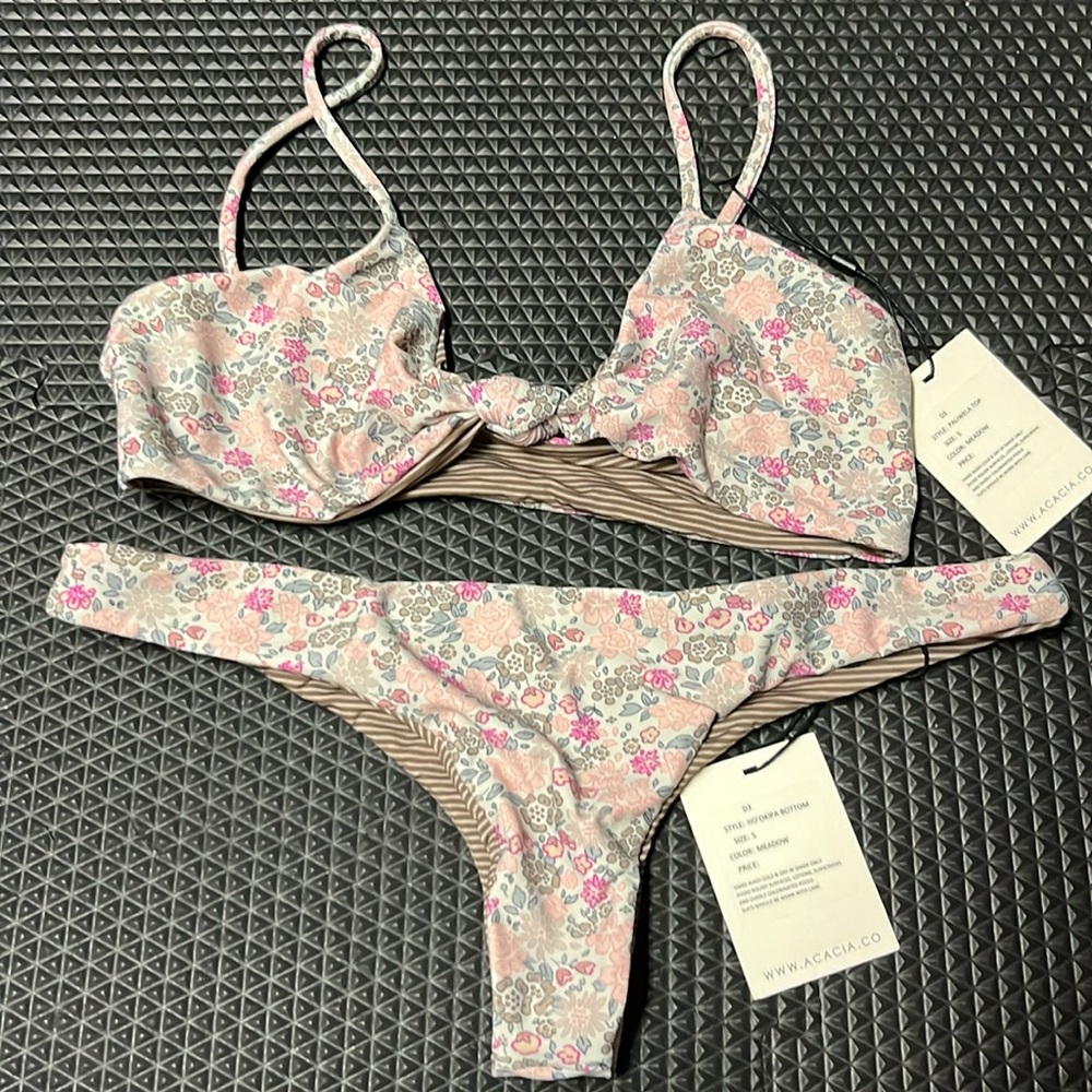 Acacia bikini